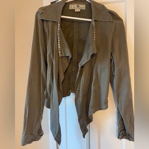 Lightweight Crop Jacket with Studded Detail (no buttons/ no zipper)